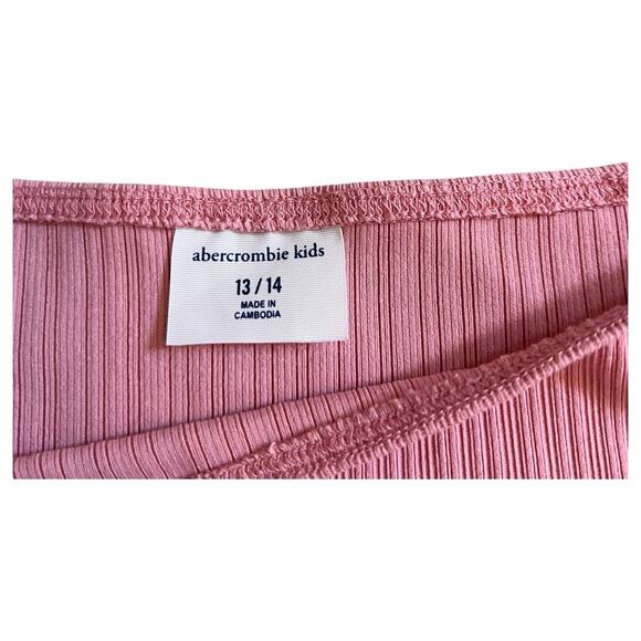 Abercrombie Kids T-Shirt Short Sleeve Pink Ruched Sides Blouse Top Size 13/14 - Picture 2 of 5
